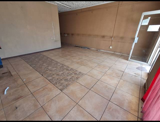 75M² OFFICE TO LET IN SEBOKENG ZONE 10